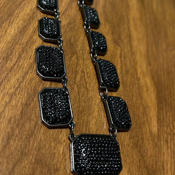 Necklace black stones with dark colored chain - Picture 2 of 2